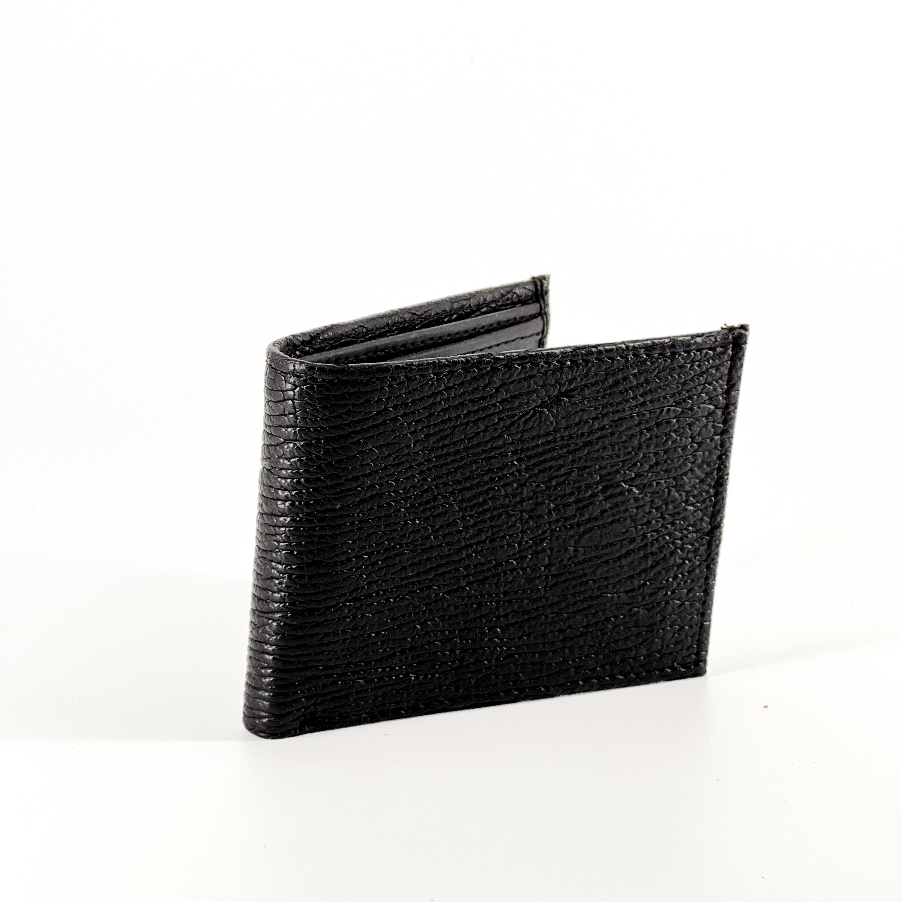 Cartera noir piel de tiburón